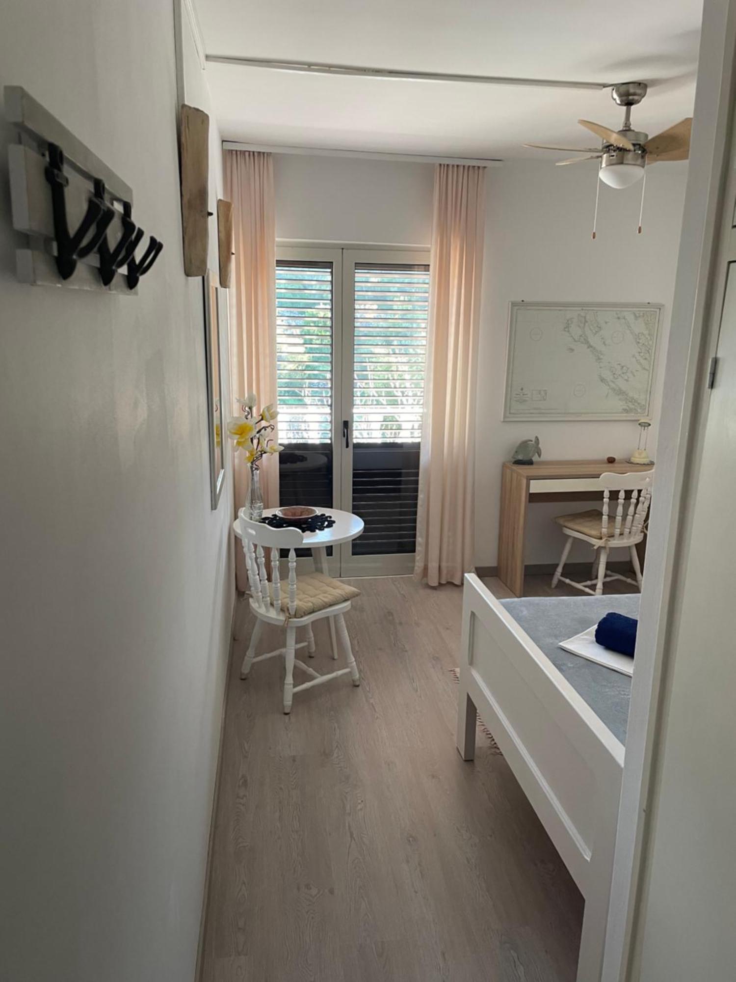 Baracuda Apartment Veli Losinj Exterior photo